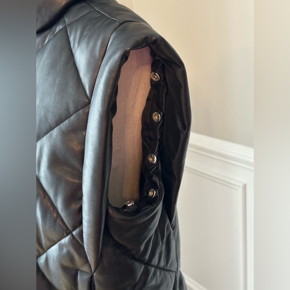 NEW Pistola Callista Puffer Jacket with Removable Sleeves size Medium - Picture 7 of 16